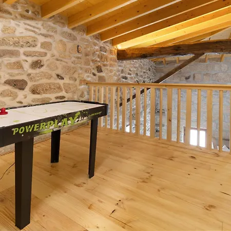 Casa Da Marquinhas - * Lama de Ourico